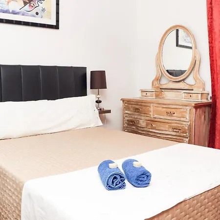 Pensión Casa Beta *